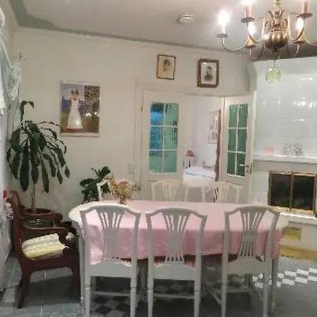 Sleeps 8 Wifi Nuijala